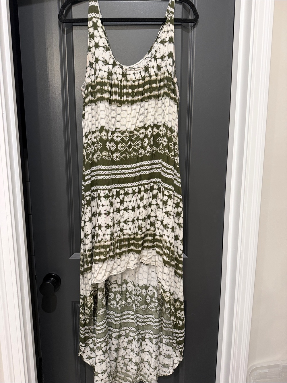 Merona Sleeveless Olive Green and White Patterned Maxi Dress
